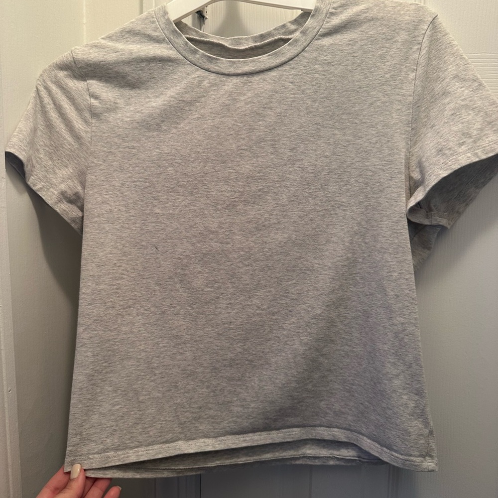 Abercrombie & Fitch Soft A&F Essentials Baby Tee